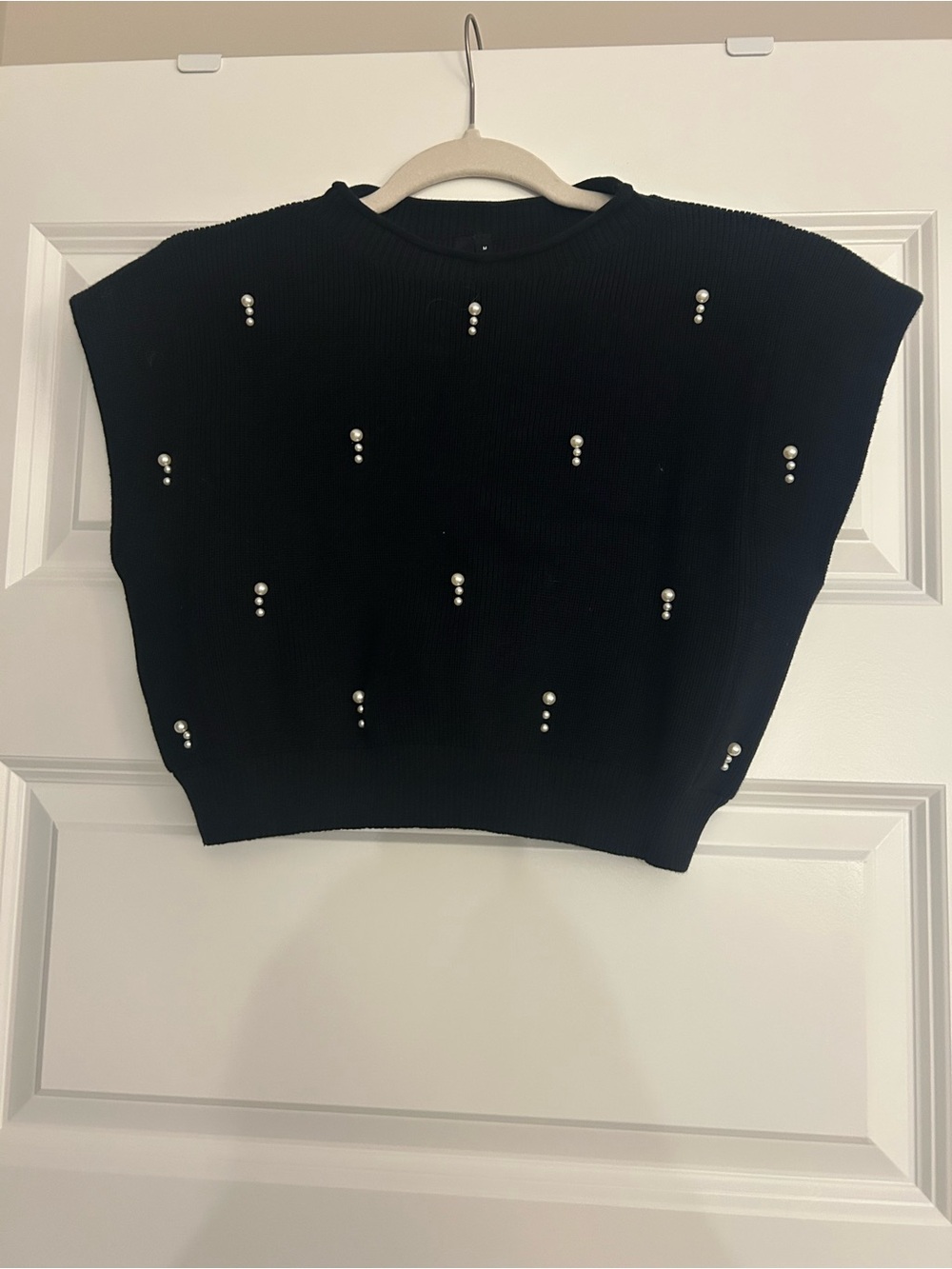 Black Pearl-Embellished Knit Sleeveless Top